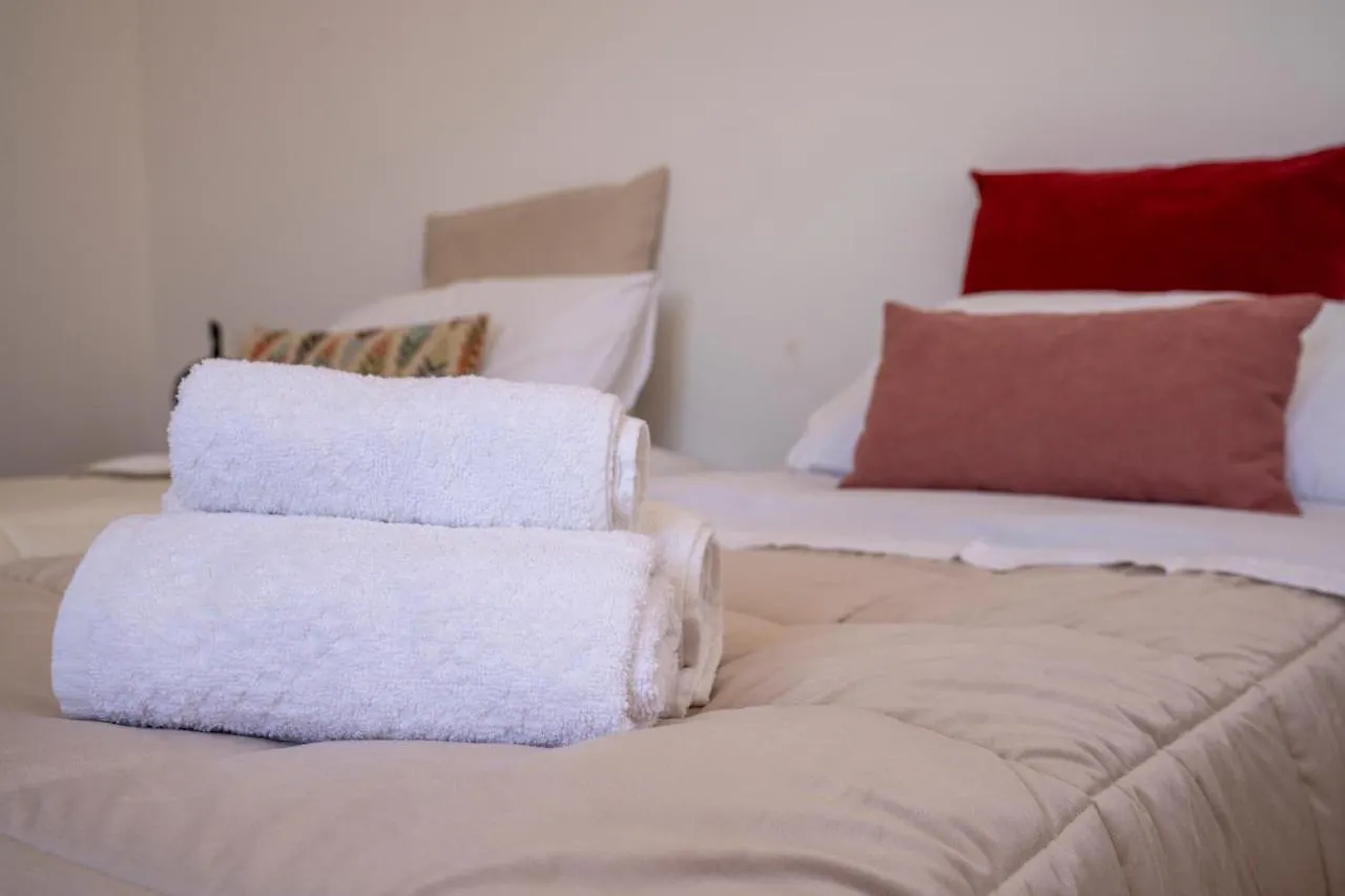 Sopra Moltivolti Guesthouse 팔레르모