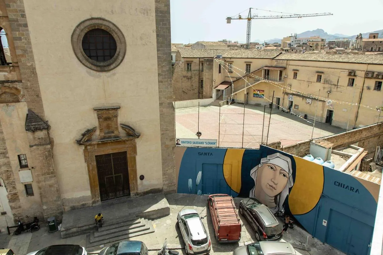 Sopra Moltivolti Guesthouse 팔레르모 2*,  이탈리아