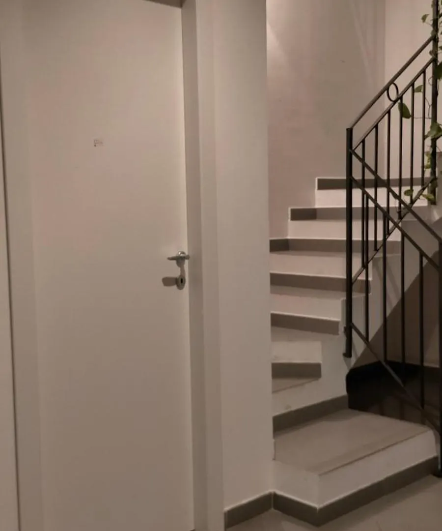 Sopra Moltivolti Guesthouse 팔레르모 게스트하우스
