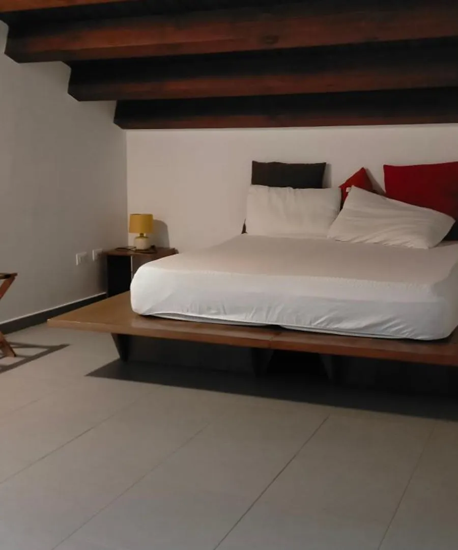 Sopra Moltivolti Guesthouse Palerme